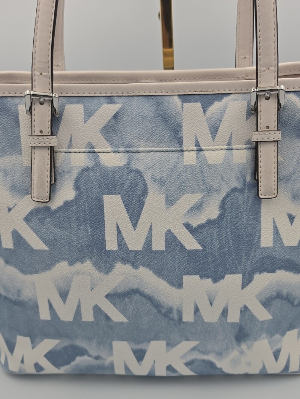 Michael Kors Blue & White Tie-Dye Wash MK Monogram Canvas Large Tote (NWOT)🩵🤍 - Picture 13 of 14